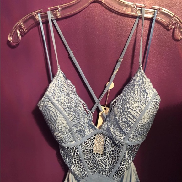 Blue Lace Romper M NWT - Picture 2 of 5